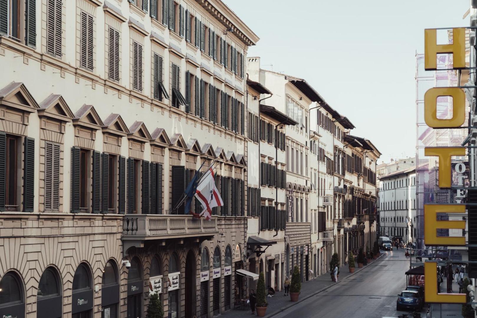 Ii Guelfo Bianco Hotel Florenz